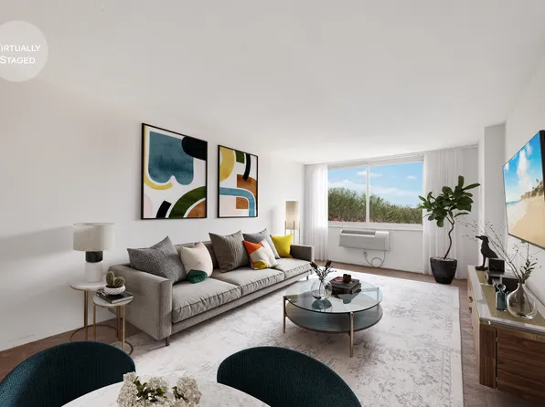 118-17 Union Turnpike image 3 of 25