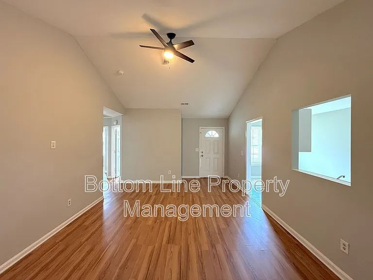 5503 Windy Valley Dr — Photo 3