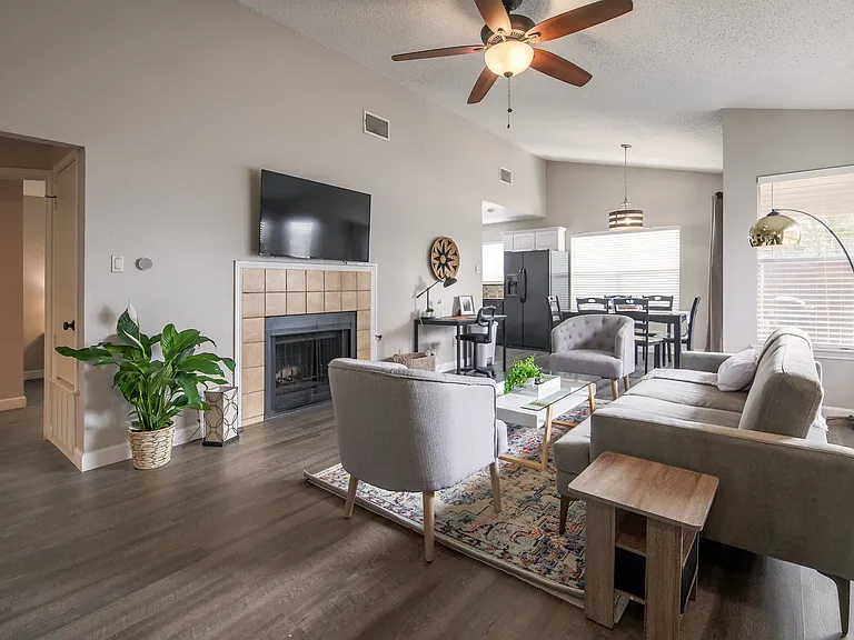 5947 Kevin Kelly Pl — Photo 12