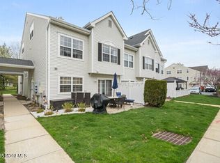 52 Winged Foot Ct #1000, Howell, NJ 07731