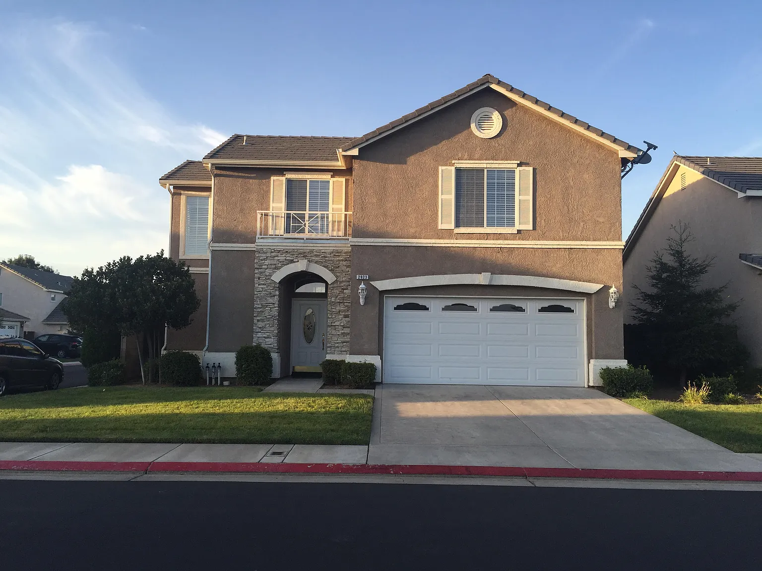 2923 Donner Ave photo 1