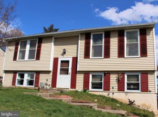 109 Contour Rd, Mount Airy, MD 21771