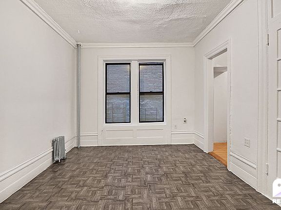 2nd image of 603 Academy St APT 1C