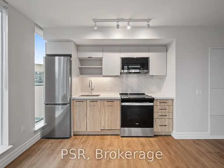 203 Jarvis St #3208 — Photo 5