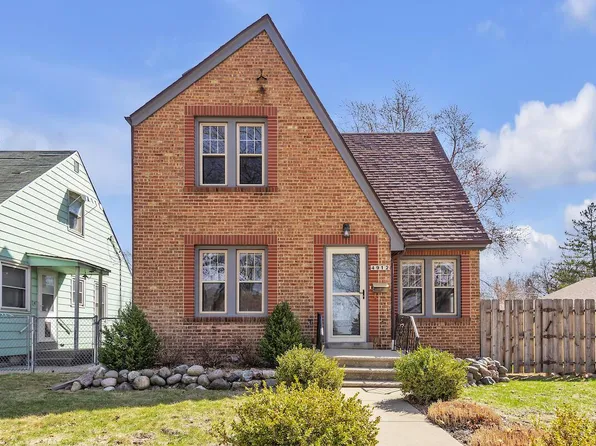 4912 North 90th STREET, Milwaukee, WI 53225