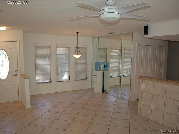 4th image of 3040 SW Woodland Trl