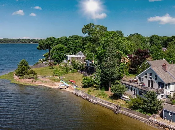63 Teed Ave, Barrington, RI 02806