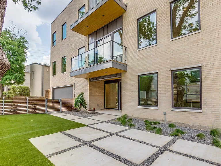 Open patio area, perfect for enjoying Summer evenings or a morning coffee