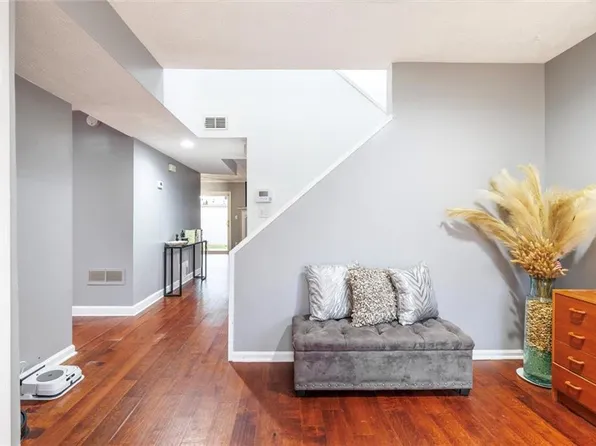 6199 Willow Run Rd, Peachtree Corners, GA 30092