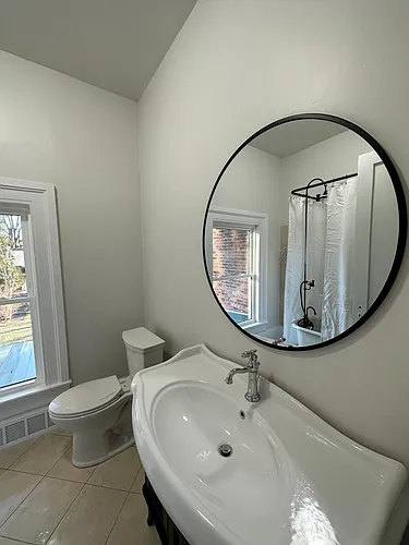 146 Maple Ave Photo 1
