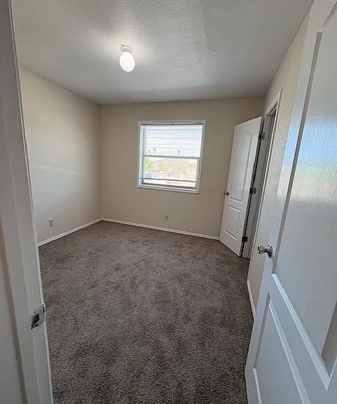 Sunshine Village Apartments — Photo 11