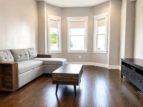 8 Chestnut Ave #1 Photo 1