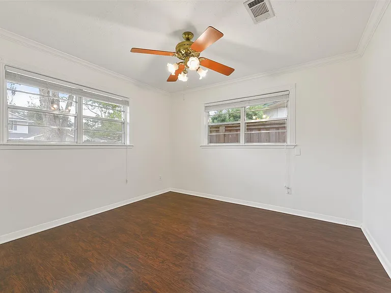 10515 Eddystone Dr — Photo 18