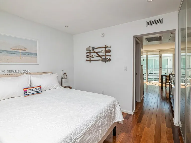 1601 West Ave #208 — Photo 19