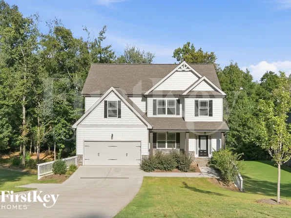 3929 Camden Ct, Gainesville, GA 30506