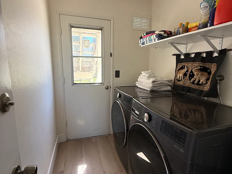 807 Chaparral Ct — Photo 67
