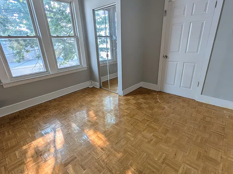 30 Fox St #22 — Photo 2