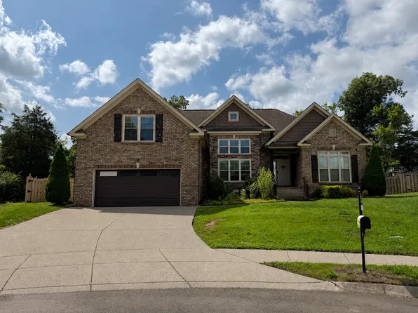 3020 Yellow Brick Ct, Spring Hill, TN 37174