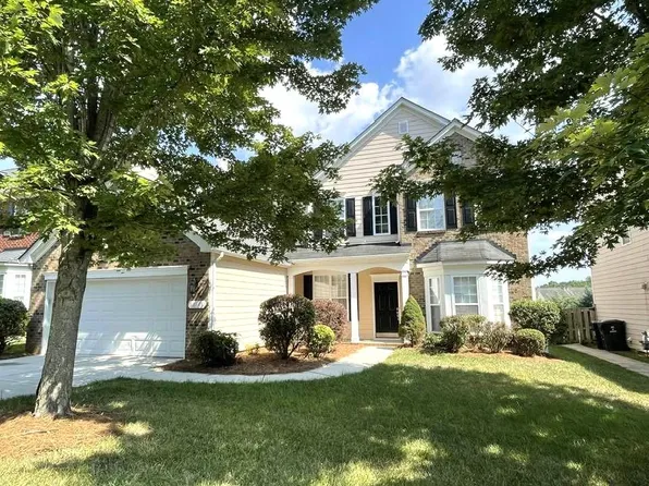 10345 Falling Leaf Dr NW, Concord, NC 28027