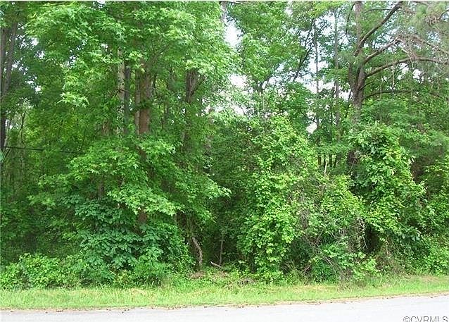 2nd image of 1500 Old Williamsburg Rd