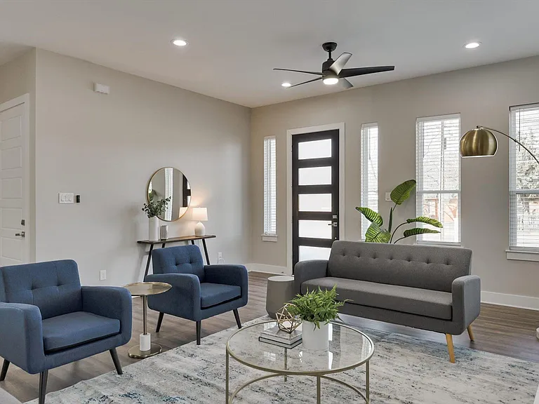 3420 Nomas St — Photo 34