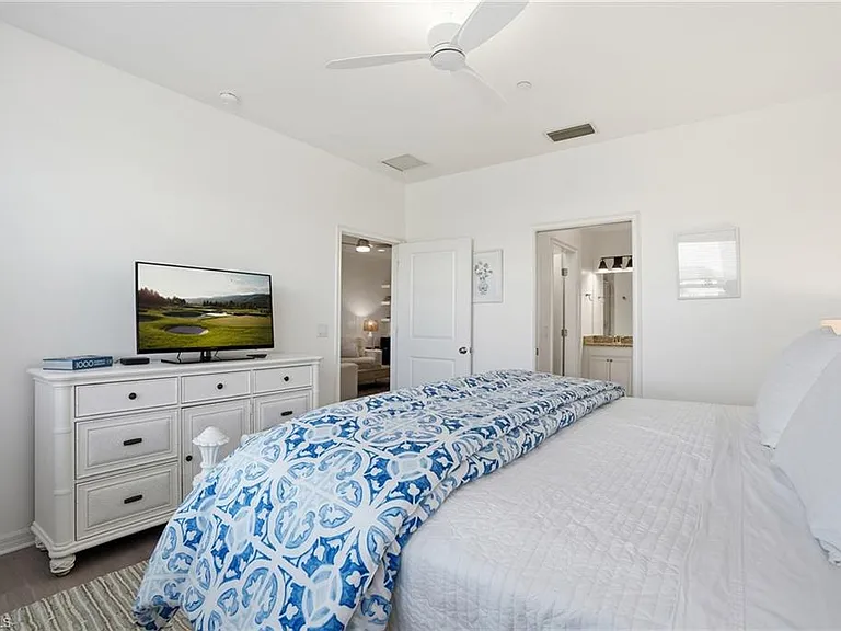 9374 Pocida Ct #101 — Photo 19