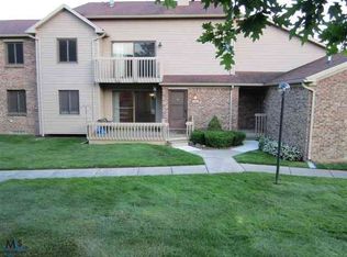 7926 Woodingham, West Bloomfield, MI 48322