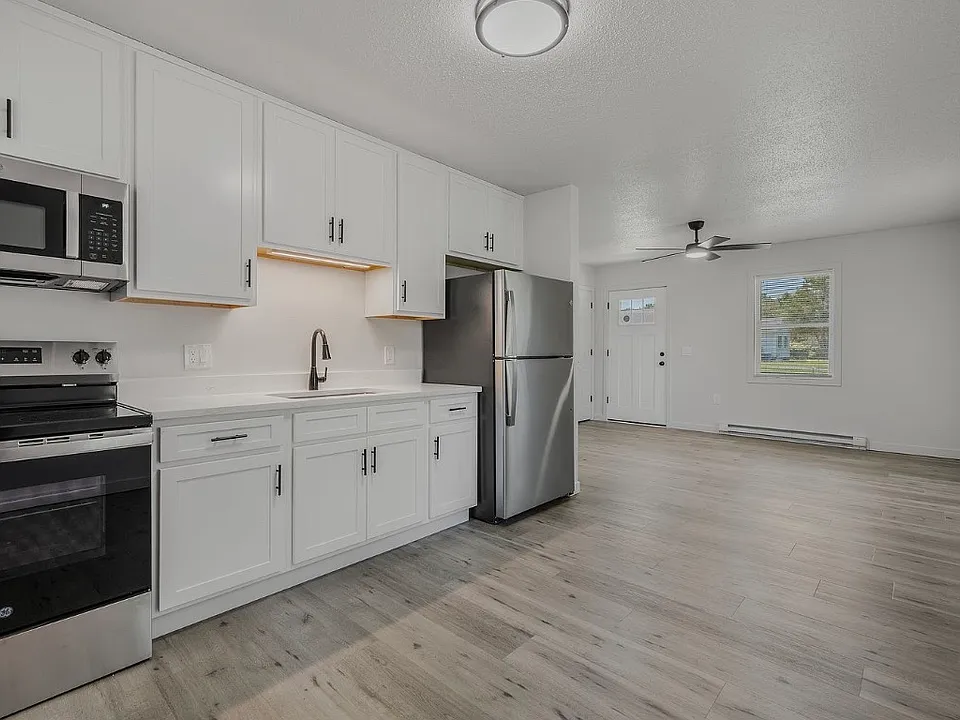 27 Joliet Ct #27