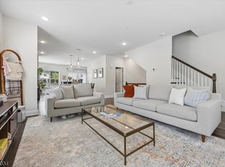 206 Abbe Rd, Little Falls, NJ 07424
