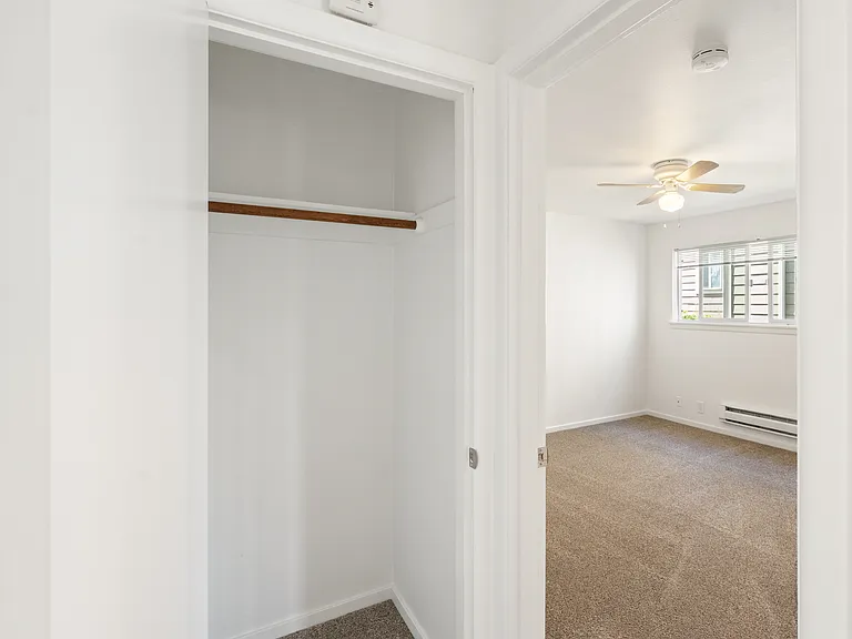 625 W Nickerson St #1 — Photo 8