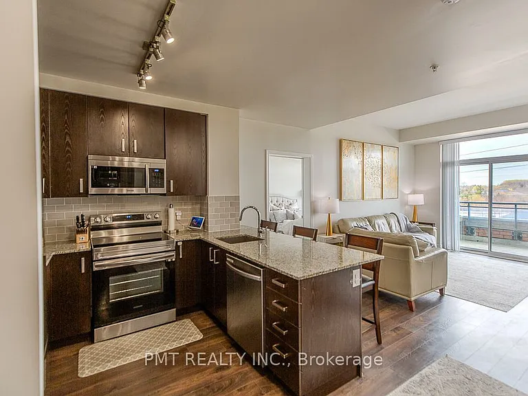 11611 Yonge St #516 — Photo 6