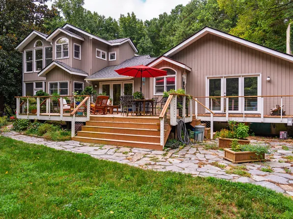 184 Lystra Estates Dr, Chapel Hill, NC 27517