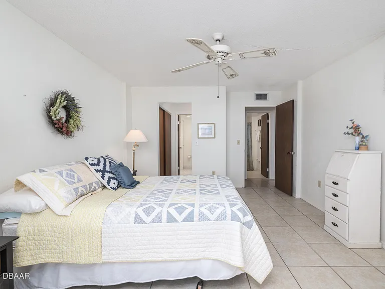 1415 Ocean Shore Blvd #M110 — Photo 14