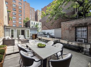 30 Jane St #1, New York, NY 10014