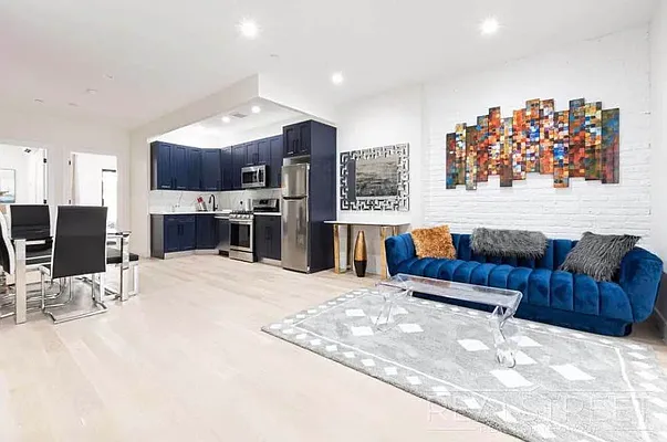 Rented by Real Street Inc | media 1