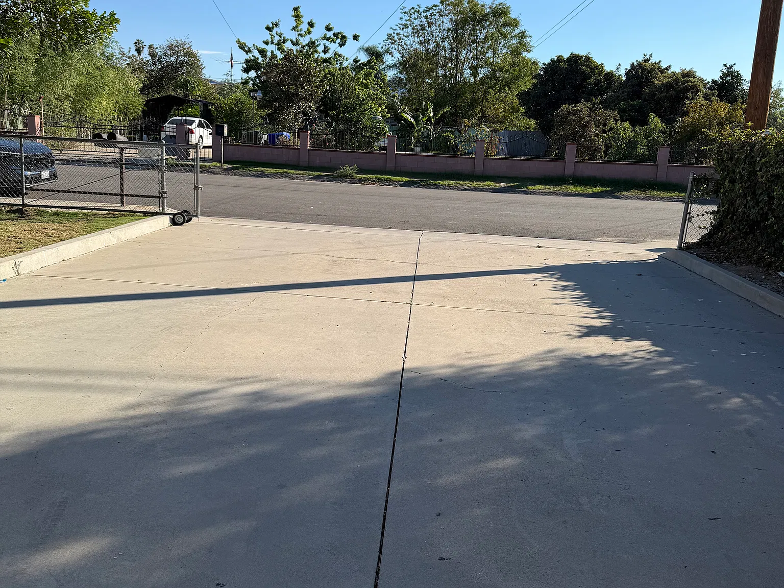 1474 Hardt St — Photo 2