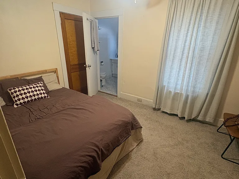 28 Academy Ave #6 — Photo 5