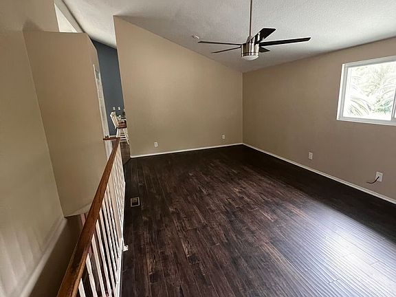 2nd image of 156 Newbury Ln