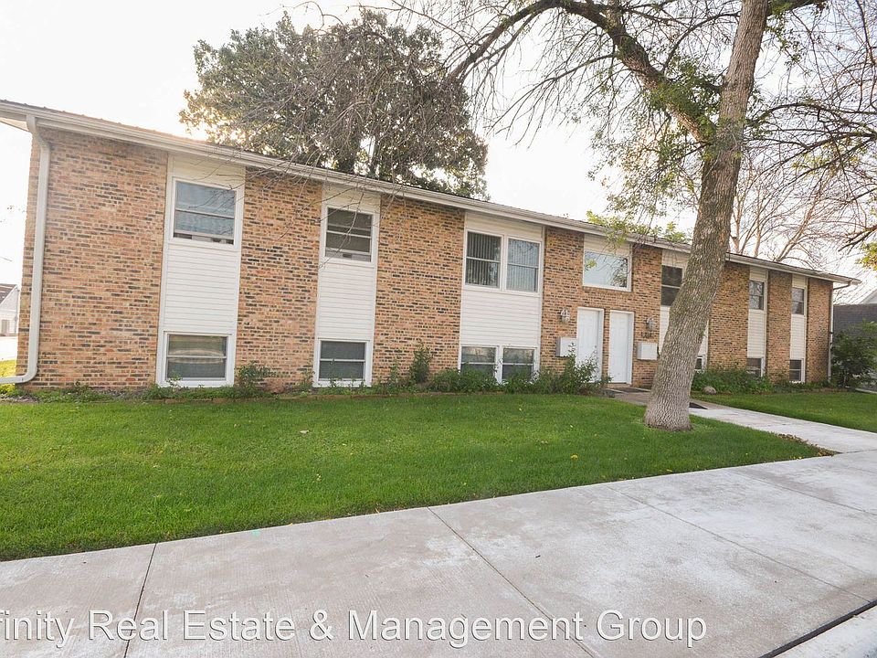 1st image of 210 2nd Ave NW #6