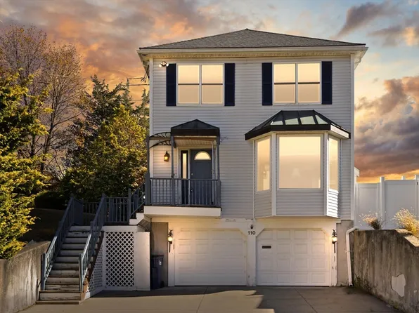 110 New Haven St, West Roxbury, MA 02132