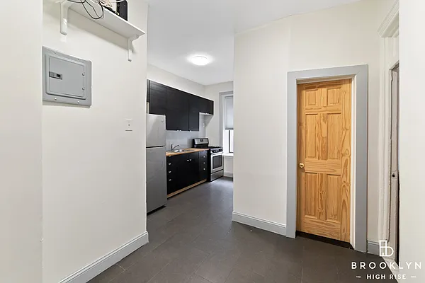 Rented by Brooklyn High Rise LLC | media 14