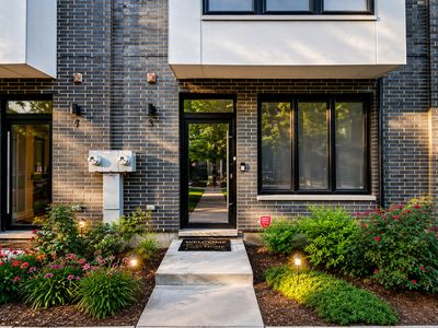 525 N Bishop St #3, Chicago, IL, 60642