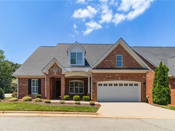 1 Midland Park Ln, Greensboro, NC 27455