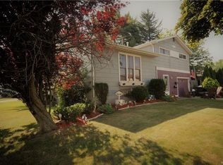 19 Mona Ct, Depew, NY