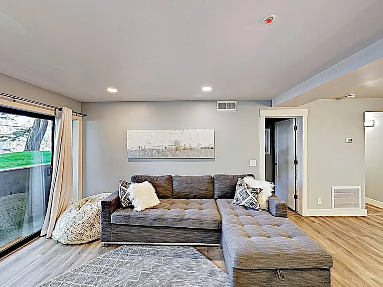1525 Park Ave #112 — Photo 5
