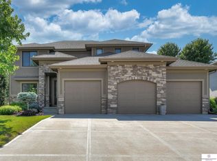 2122 S 192nd Ave, Omaha, NE 68130