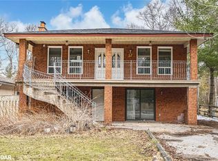 57 38th St N, Wasaga Beach, ON L9Z2B5