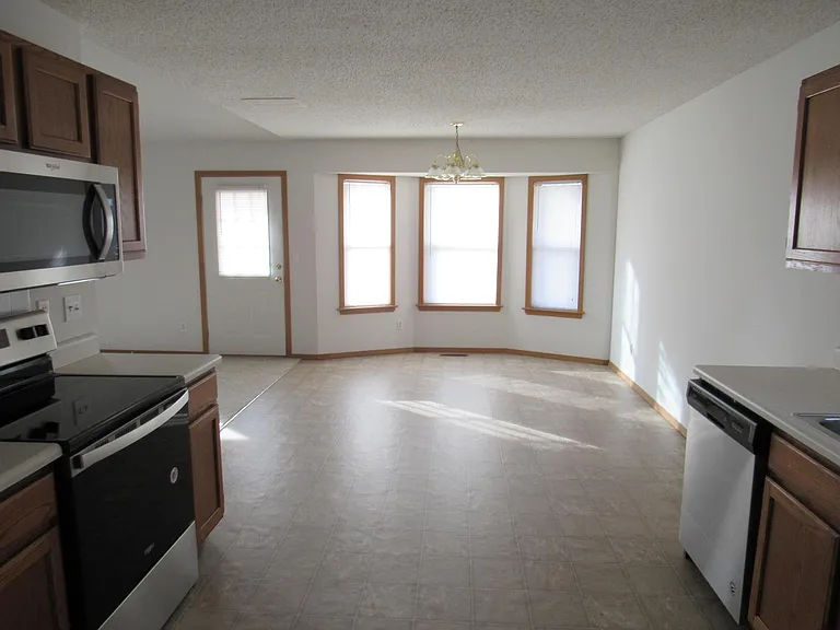 1211 N Colgate Ave — Photo 7