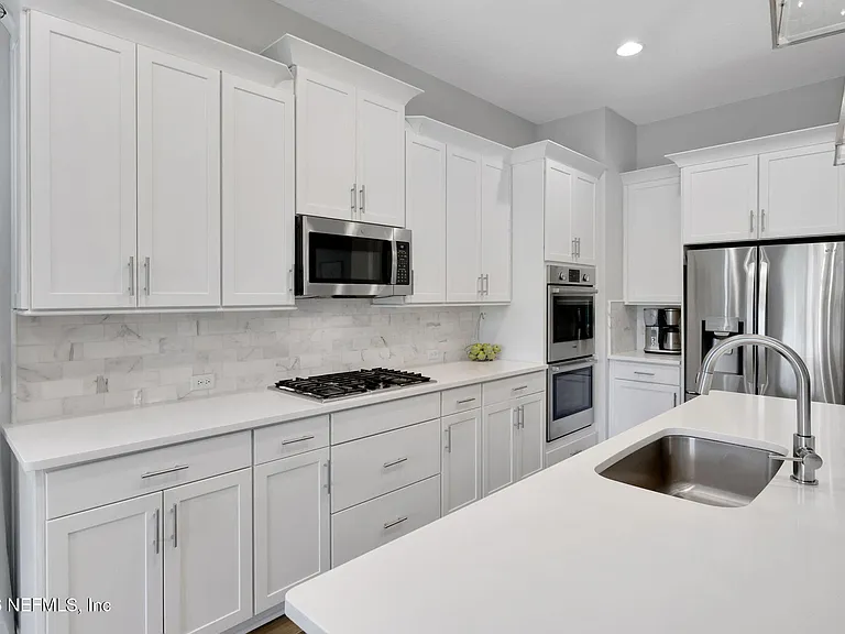 102 Seabrook Dr — Photo 21