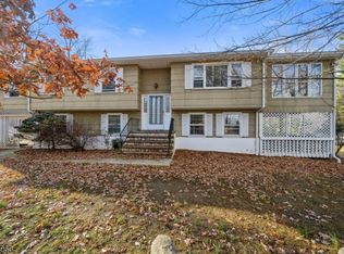 87 Timberbrook Rd, Rockaway, NJ 07866